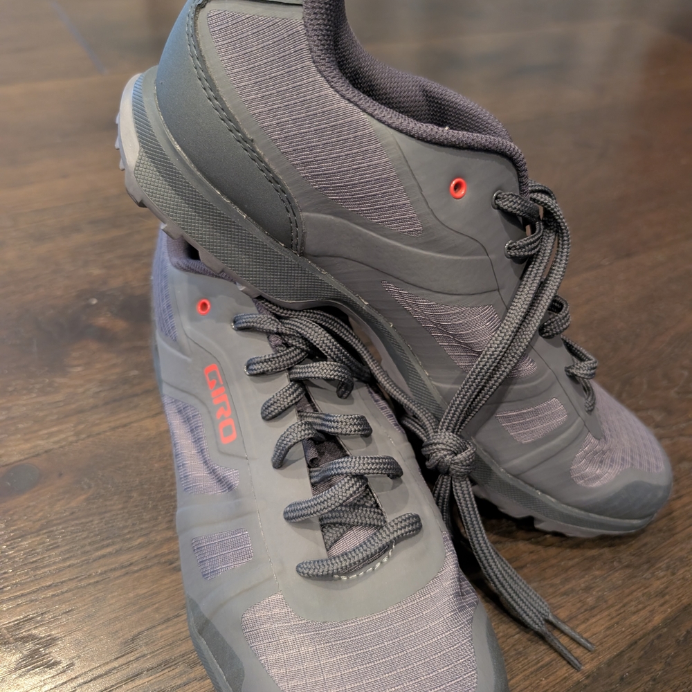 Giro Women's Gray Gauge Mountain Biking - Size 41 | US 9.5